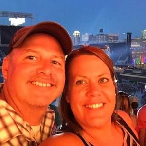 Meet your Posher, Todd